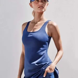 Abito sportivo modellante con spalla larga Gisela 60018