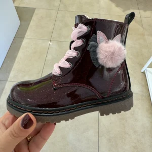 Stivaletto in vernice