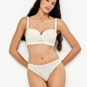 Coordinato reggiseno con ferretto e slip in coppa C Gisela 10158