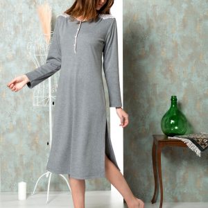 Camicia da notte in tinta unita con particolari in pizzo