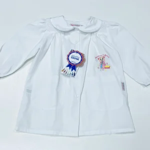 Grembiule asilo bambina con abbottonatura centrale Ambrosino ricamo Alfabeto Q306