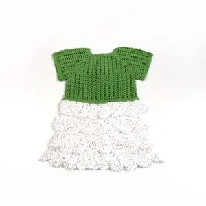 Abito verde e bianco all’uncinetto